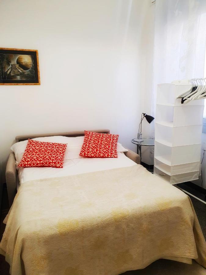 Fantastic House Near The Station Free Parking Apartment Genova Exterior foto