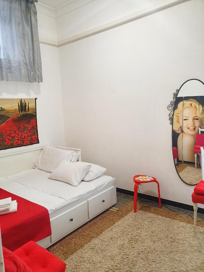 Fantastic House Near The Station Free Parking Apartment Genova Exterior foto