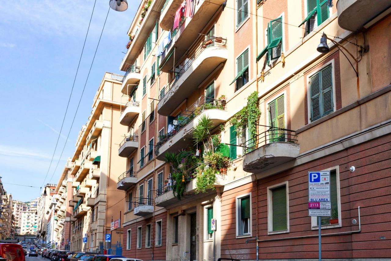 Fantastic House Near The Station Free Parking Apartment Genova Exterior foto