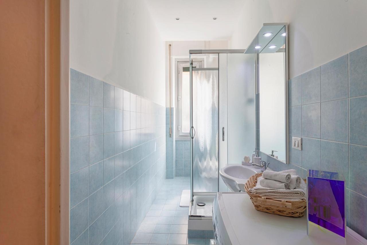 Fantastic House Near The Station Free Parking Apartment Genova Exterior foto